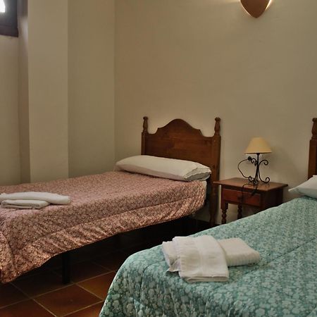 Castillo Con Piscina En Plena Sierra Calderona 塞古比 外观 照片