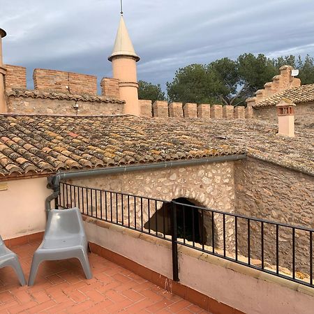 Castillo Con Piscina En Plena Sierra Calderona 塞古比 外观 照片