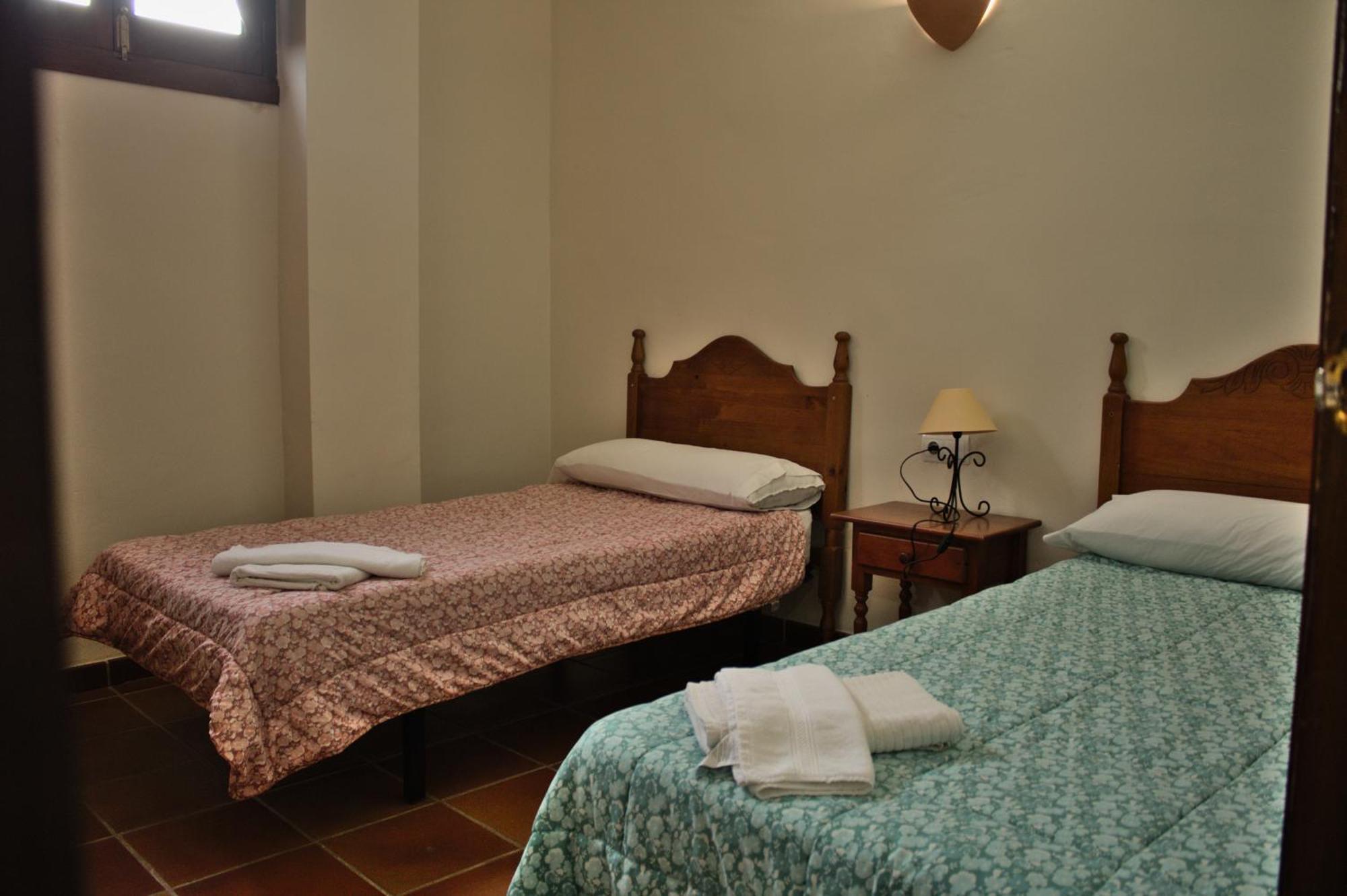 Castillo Con Piscina En Plena Sierra Calderona 塞古比 外观 照片